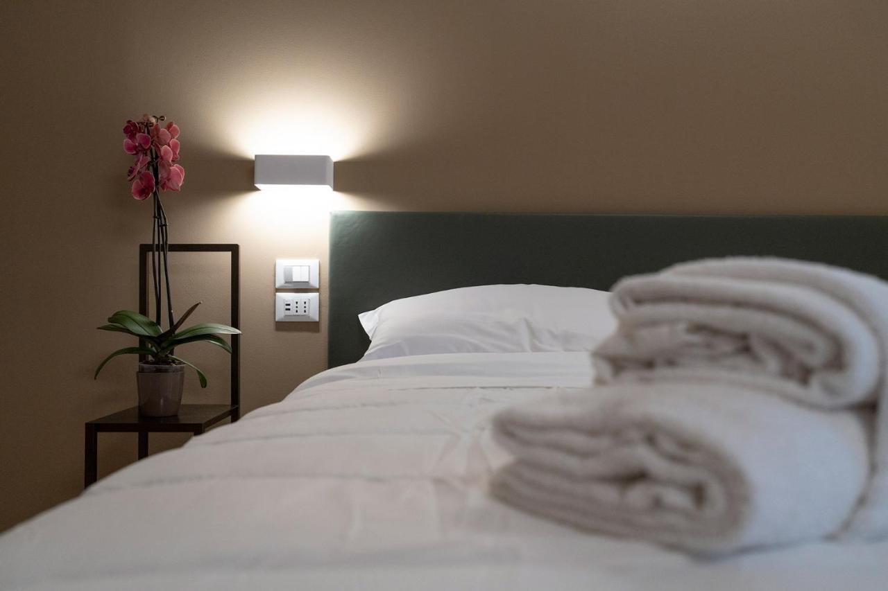 Astoria Comfort Rooms Bolonya Dış mekan fotoğraf